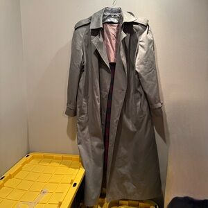 vintage J.G. Hook trench coat women’s 14 regular